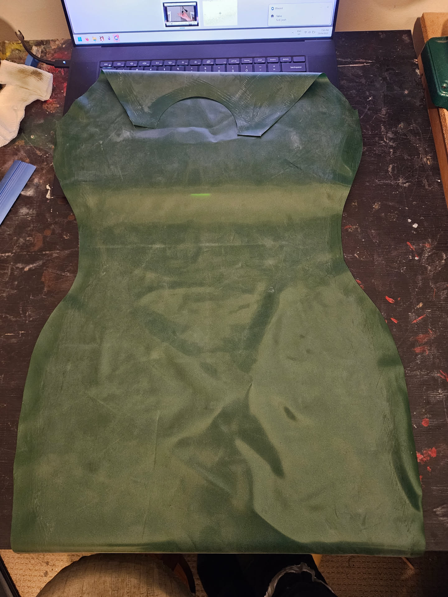 fiancee-dress-piece.jpeg